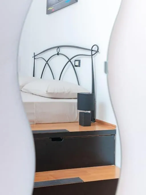 Apartment Milano Naviglio Grande Appartamento Zona Tortona